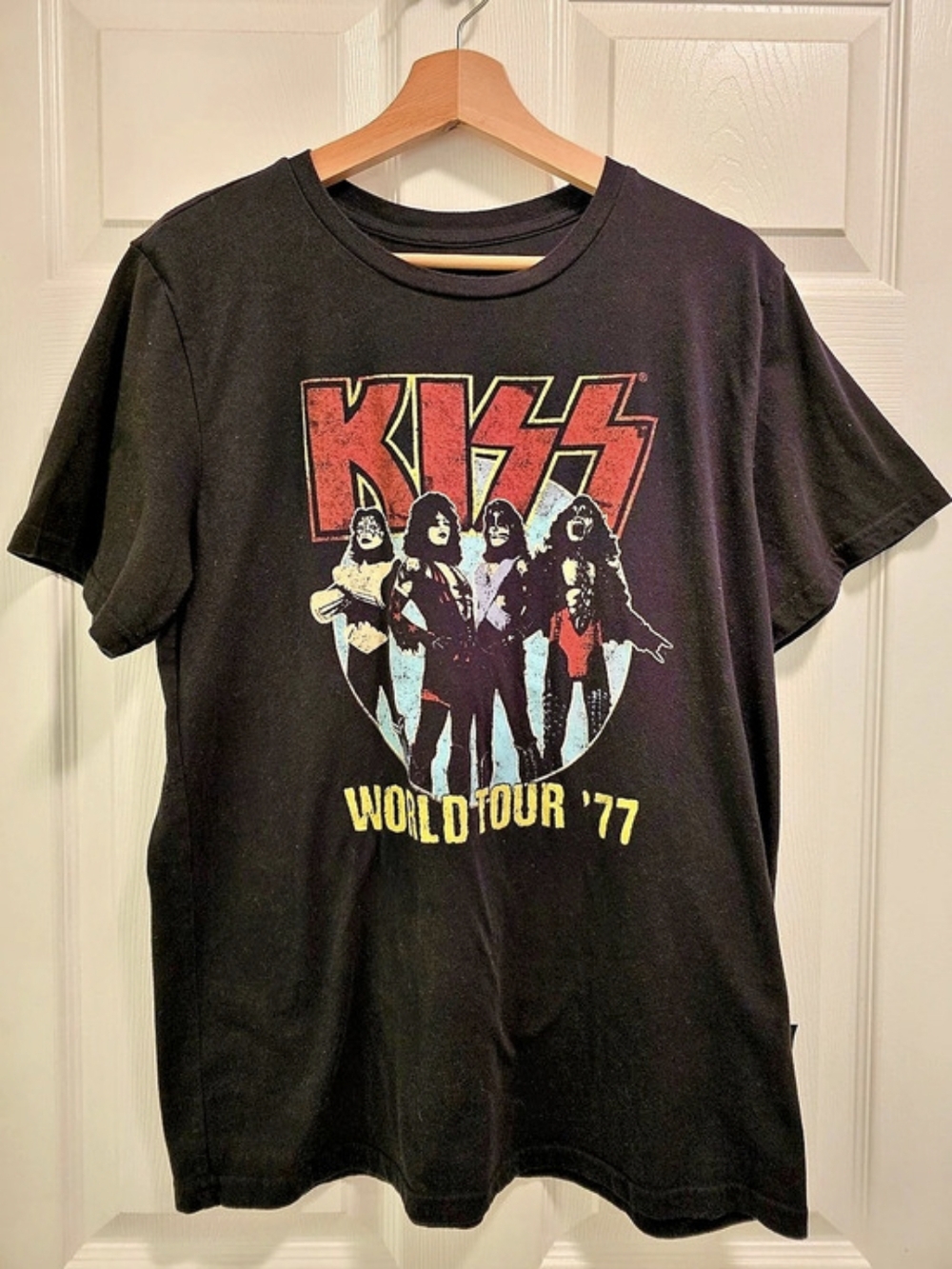 KISS World Tour '77 Graphic T-Shirt Black XL Epic Rights Band Tee